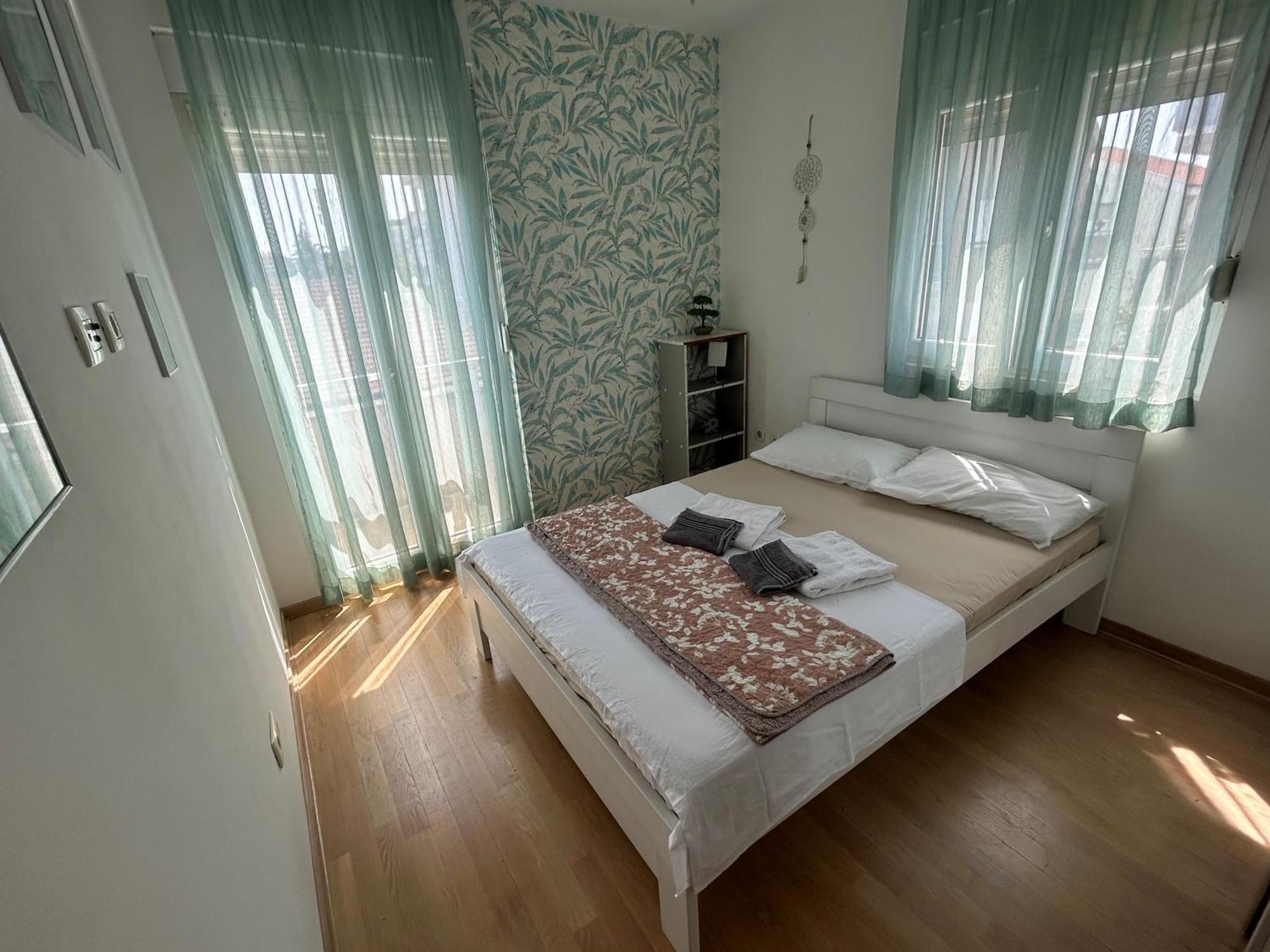 Ana'S 2 Bedrooms Lovely Flat Подгорица Экстерьер фото